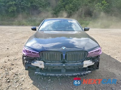 Piąte zdjęcie samochodu w środku: 2020 BMW 530 I VIN:WBAJR3C01LWW58965 - miniatura