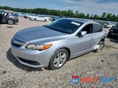 2013 ACURA ILX 20 19VDE1F33DE002325 - główne zdjęcie licytacji z USA - miniatura