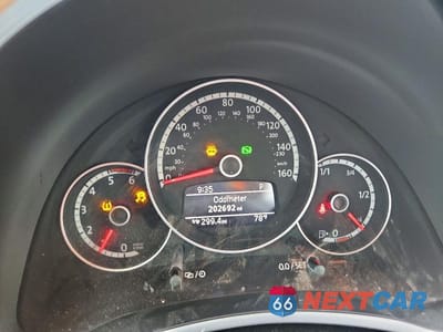 Zdjęcie 9 z 12 samochodu: 2014 VOLKSWAGEN BEETLE VIN:3VWJL7AT6EM615201 - miniatura