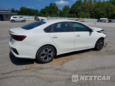 Trzecie zdjęcie samochodu z tyłu: 2020 KIA FORTE LXS VIN:3KPF24AD7LE191201 - miniatura