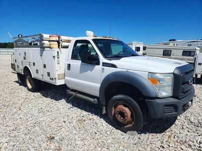 Czwarte zdjęcie samochodu z boku: 2013 FORD F450 SUPER DUTY VIN:1FDUF4GY2DEB10927 - miniatura
