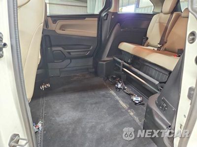 Zdjęcie 11 z 13 samochodu: 2019 HONDA ODYSSEY EXL VIN:5FNRL6H70KB038075 - miniatura