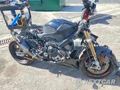 2023 BMW S 1000 RR WB10E6303P6H69521 - główne zdjęcie licytacji z USA - miniatura
