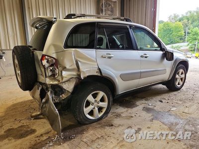 Trzecie zdjęcie samochodu z tyłu: 2004 TOYOTA RAV4 BASE VIN:JTEHD20V340012241 - miniatura