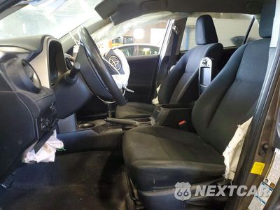 Zdjęcie 7 z 13 samochodu: 2015 TOYOTA RAV4 LE VIN:JTMBFREV4FD151845 - miniatura