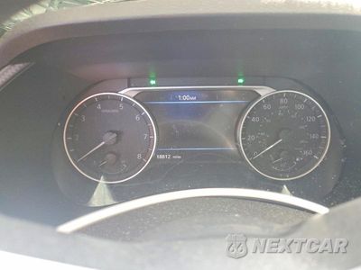 Zdjęcie 9 z 12 samochodu: 2025 NISSAN SENTRA SV VIN:3N1AB8CV5SY399584 - miniatura