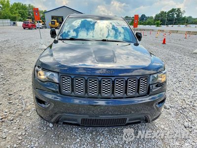 Piąte zdjęcie samochodu w środku: 2021 JEEP GRAND CHEROKEE LAREDO VIN:1C4RJFAG5MC666505 - miniatura