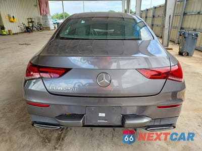 Zdjęcie 6 z 12 samochodu: 2020 MERCEDES-BENZ CLA 250 VIN:WDD5J4GB7LN064664 - miniatura
