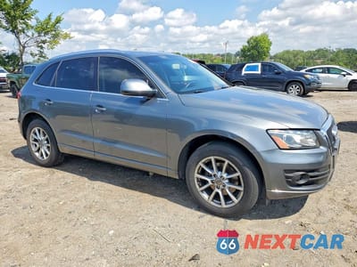 Czwarte zdjęcie samochodu z boku: 2012 AUDI Q5 PREMIUM PLUS VIN:WA1LFAFP4CA112234 - miniatura