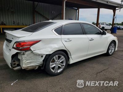 Trzecie zdjęcie samochodu z tyłu: 2014 NISSAN ALTIMA 2.5 SL VIN:1N4AL3AP1EN236598 - miniatura