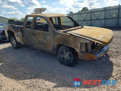 Czwarte zdjęcie samochodu z boku: 2012 CHEVROLET SILVERADO K1500 LT VIN:1GCRKSE78CZ297506 - miniatura