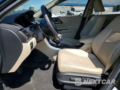 Zdjęcie 7 z 13 samochodu: 2017 HONDA ACCORD TOURING HYBRID VIN:JHMCR6F78HC015381 - miniatura