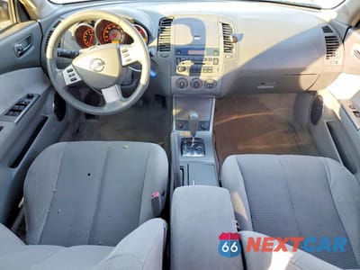 Zdjęcie 8 z 12 samochodu: 2005 NISSAN ALTIMA 3.5 SE VIN:1N4BL11D75C204992 - miniatura