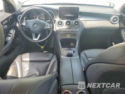 Zdjęcie 8 z 13 samochodu: 2016 MERCEDES-BENZ C 300 VIN:WDDWF4JB9GR137370 - miniatura