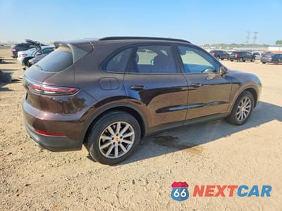 Trzecie zdjęcie samochodu z tyłu: 2019 PORSCHE CAYENNE VIN:WP1AA2AY3KDA06726 - miniatura