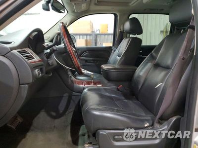 Zdjęcie 7 z 13 samochodu: 2011 CADILLAC ESCALADE ESV LUXURY VIN:1GYS4HEF7BR387860 - miniatura