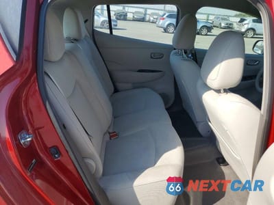 Zdjęcie 10 z 12 samochodu: 2011 NISSAN LEAF SV VIN:JN1AZ0CP4BT002535 - miniatura
