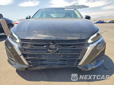 Piąte zdjęcie samochodu w środku: 2024 NISSAN ALTIMA SV VIN:1N4BL4DV4RN376252 - miniatura
