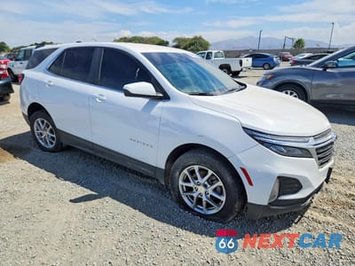 Czwarte zdjęcie samochodu z boku: 2023 CHEVROLET EQUINOX LT VIN:3GNAXKEG5PL272761 - miniatura