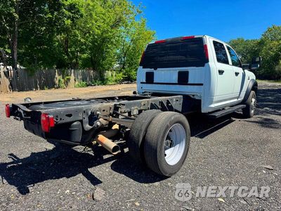 Czwarte zdjęcie samochodu z boku: 2024 RAM 5500 VIN:3C7WRNEL2RG240579 - miniatura