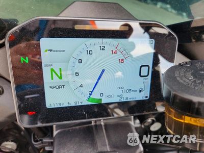 Zdjęcie 7 z 9 samochodu: 2026 KAWASAKI ZX1003 B VIN:JKBZXXB10TA000991 - miniatura