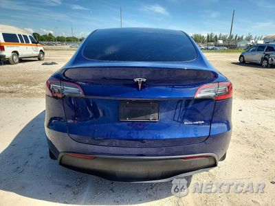 Zdjęcie 6 z 14 samochodu: 2024 TESLA MODEL Y VIN:7SAYGAEE8RF100874 - miniatura