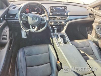 Zdjęcie 8 z 12 samochodu: 2019 HONDA ACCORD SPORT VIN:1HGCV1F38KA145758 - miniatura
