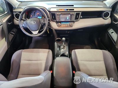 Zdjęcie 8 z 13 samochodu: 2014 TOYOTA RAV4 XLE VIN:JTMRFREVXEJ012625 - miniatura