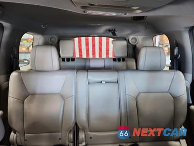 Zdjęcie 10 z 13 samochodu: 2015 HONDA PILOT TOURING VIN:5FNYF4H94FB044203 - miniatura