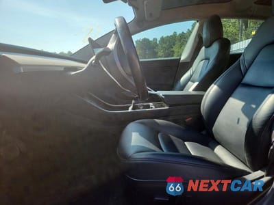 Zdjęcie 7 z 12 samochodu: 2018 TESLA MODEL 3 VIN:5YJ3E1EA1JF045683 - miniatura
