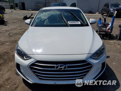 Piąte zdjęcie samochodu w środku: 2017 HYUNDAI ELANTRA SE VIN:5NPD84LF0HH009569 - miniatura