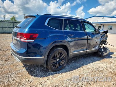 Trzecie zdjęcie samochodu z tyłu: 2018 VOLKSWAGEN ATLAS SEL PREMIUM VIN:1V2NR2CA8JC516195 - miniatura