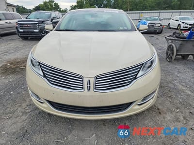 Piąte zdjęcie samochodu w środku: 2014 LINCOLN MKZ HYBRID VIN:3LN6L2LU2ER803293 - miniatura
