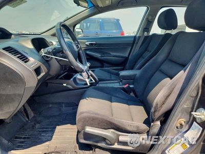 Zdjęcie 7 z 12 samochodu: 2010 HONDA CIVIC LX-S VIN:19XFA1E67AE014142 - miniatura