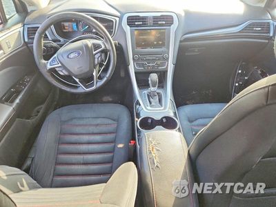Zdjęcie 8 z 13 samochodu: 2016 FORD FUSION SE VIN:3FA6P0H70GR148608 - miniatura