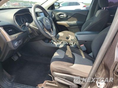 Zdjęcie 7 z 12 samochodu: 2018 JEEP CHEROKEE LATITUDE VIN:1C4PJLCBXJD588302 - miniatura