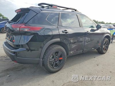 Trzecie zdjęcie samochodu z tyłu: 2026 NISSAN ROGUE ROCK CREEK VIN:5N1BT3BB4TC757448 - miniatura