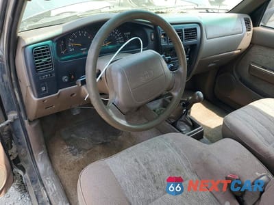 Zdjęcie 8 z 12 samochodu: 1998 TOYOTA TACOMA XTRACAB VIN:4TAWN72N8WZ099972 - miniatura