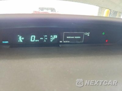 Zdjęcie 9 z 12 samochodu: 2013 TOYOTA PRIUS THREE VIN:JTDKN3DU4D0340976 - miniatura