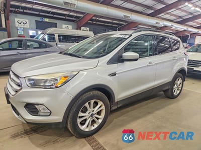 2018 FORD ESCAPE SE 1FMCU9GD2JUA75321 - główne zdjęcie licytacji z USA - miniatura