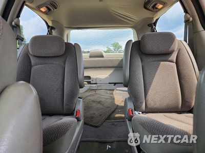 Zdjęcie 10 z 13 samochodu: 2007 DODGE GRAND CARAVAN SXT VIN:2D4GP44L67R148145 - miniatura