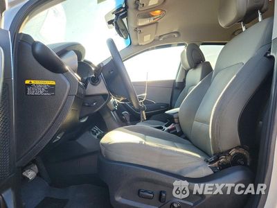 Zdjęcie 7 z 13 samochodu: 2017 HYUNDAI SANTA FE SPORT 2.4L VIN:5XYZUDLBXHG402145 - miniatura
