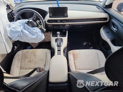 Zdjęcie 8 z 13 samochodu: 2024 HONDA HR-V LX VIN:3CZRZ1H32RM735892 - miniatura