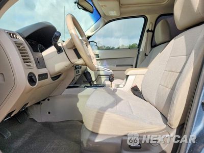 Zdjęcie 7 z 13 samochodu: 2011 FORD ESCAPE XLT VIN:1FMCU0DG9BKB13103 - miniatura