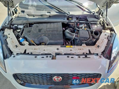 Zdjęcie 12 z 13 samochodu: 2020 JAGUAR E-PACE CHECKERED FLAG VIN:SADF12FX7L1Z87447 - miniatura