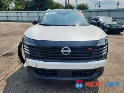 Piąte zdjęcie samochodu w środku: 2025 NISSAN KICKS SR VIN:3N8AP6DD6SL441190 - miniatura