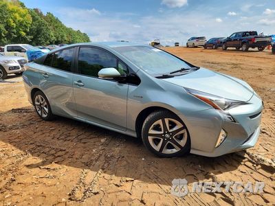 Czwarte zdjęcie samochodu z boku: 2016 TOYOTA PRIUS FOUR TOURING VIN:JTDKARFU7G3521472 - miniatura