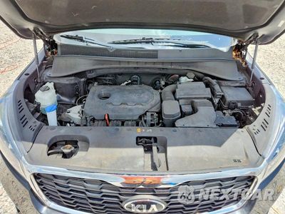 Zdjęcie 12 z 13 samochodu: 2020 KIA SORENTO LX VIN:5XYPG4A34LG658882 - miniatura