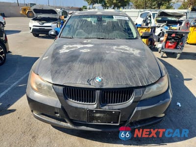 Piąte zdjęcie samochodu w środku: 2007 BMW 328 I SULEV VIN:WBAVC53547FZ80113 - miniatura