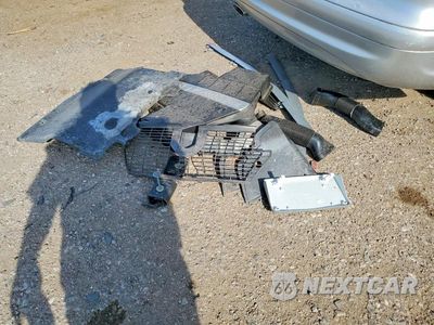 Zdjęcie 12 z 13 samochodu: 2001 MERCEDES-BENZ CLK 430 VIN:WDBLK70GX1T056443 - miniatura